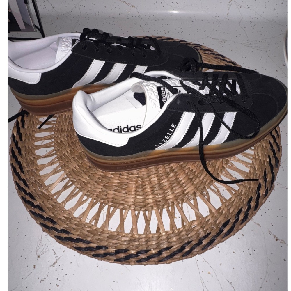 Adidas Gazelle Bold Platform Sneakers Core Black White NWOB Womens 8.5 - Picture 3 of 6